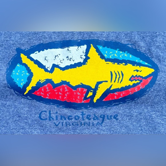 Chincoteague Island Virginia Shark Beach Summer Vacation T-Shirt NWOT Youth Md - Picture 2 of 3